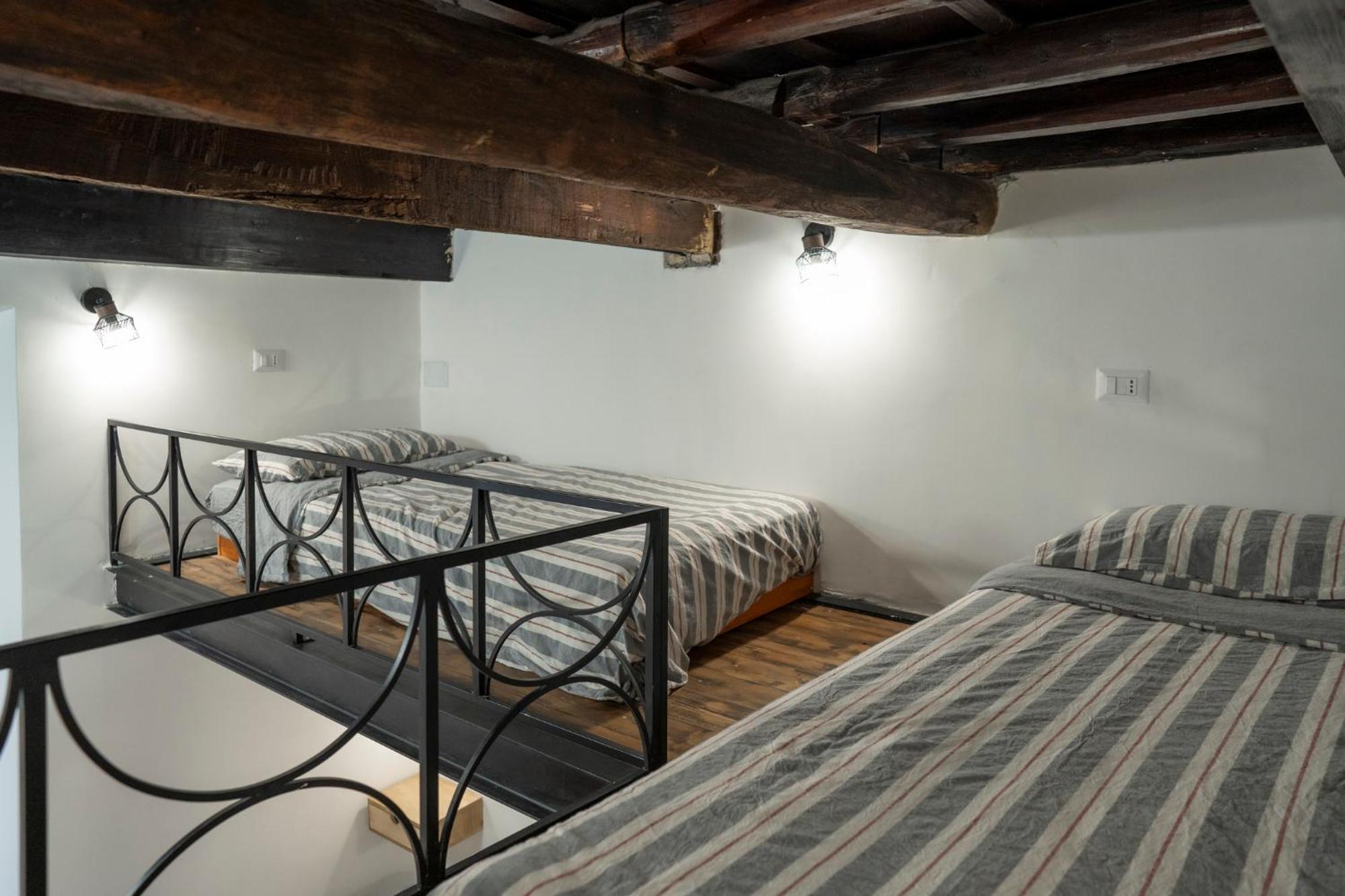 Home Domus Capocci - Rione Monti Rome Bagian luar foto