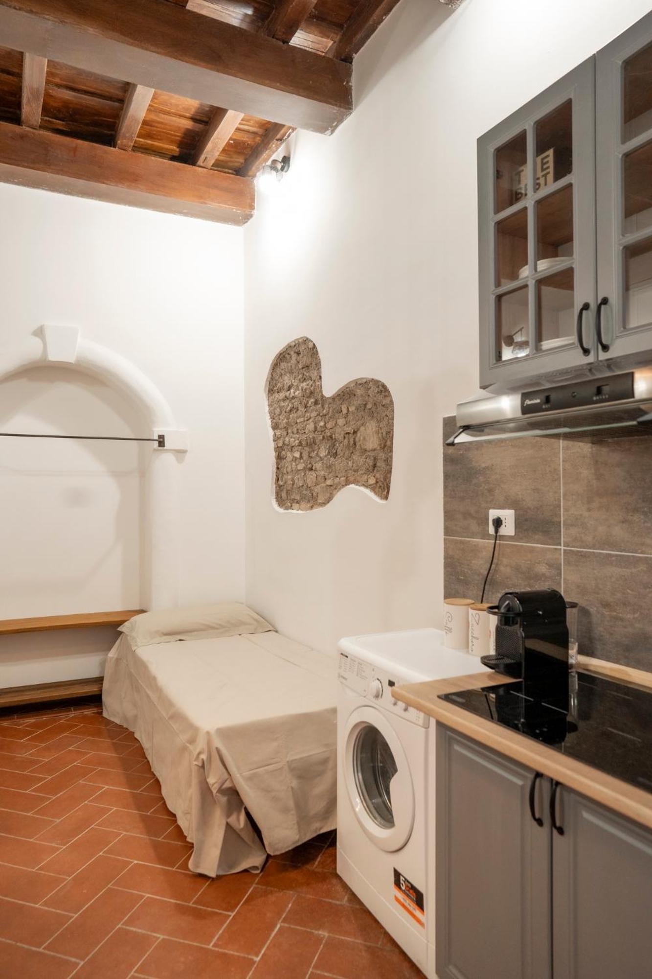 Home Domus Capocci - Rione Monti Rome Bagian luar foto