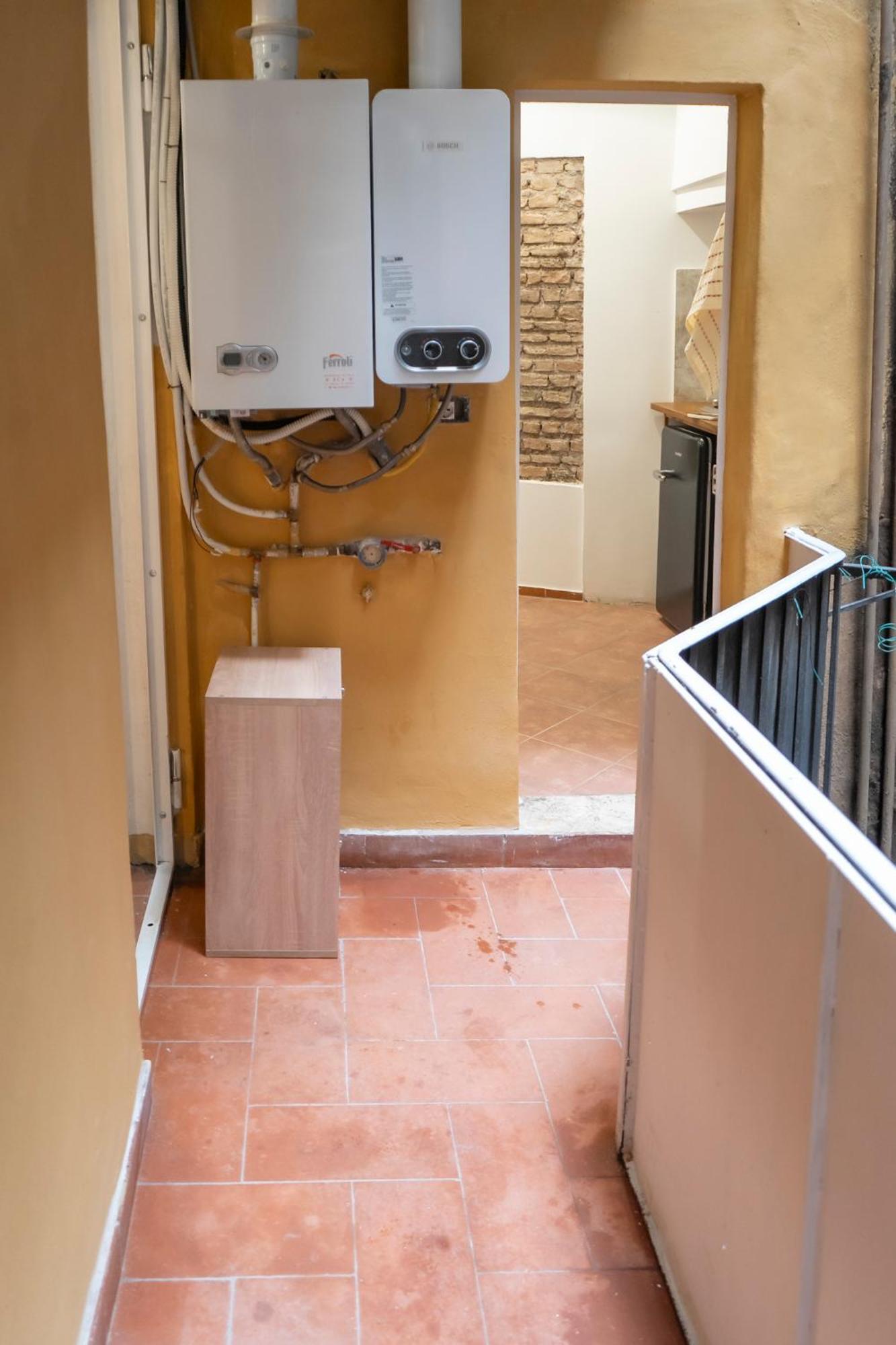 Home Domus Capocci - Rione Monti Rome Bagian luar foto