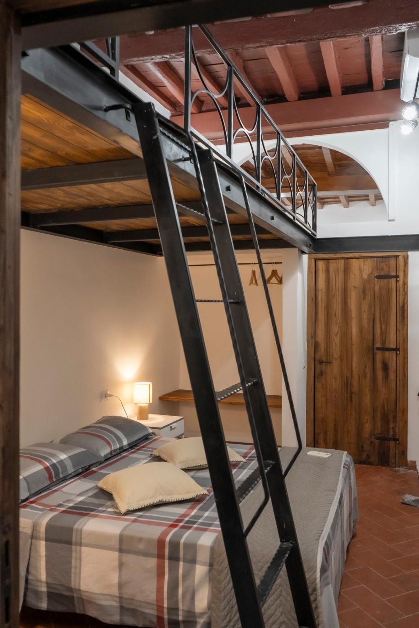 Home Domus Capocci - Rione Monti Rome Bagian luar foto